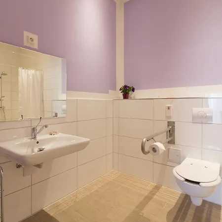 Marina Niederhavel Guest house